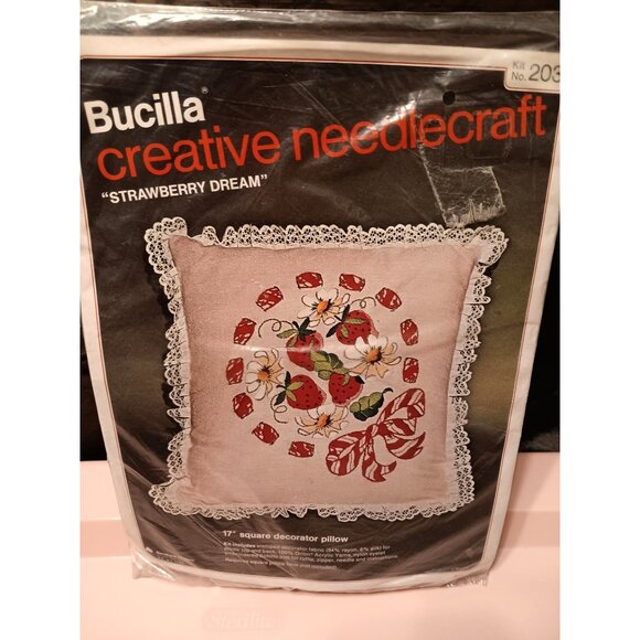 Vintage Bucilla Strawberry Dream Needlecraft, Lace Trim, Decorative Pillow Kit - Picture 1 of 4